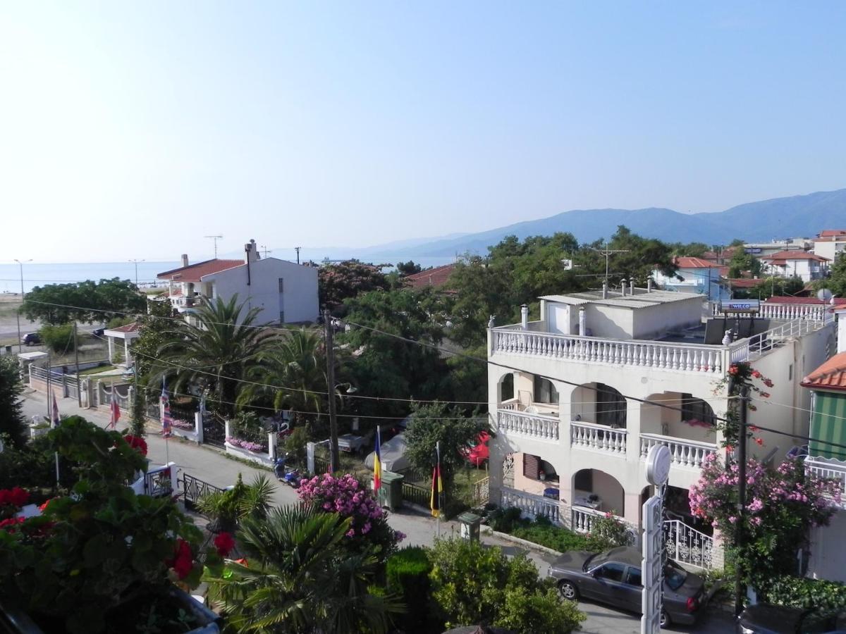 Assamaris Apartment Аспровалта Екстериор снимка